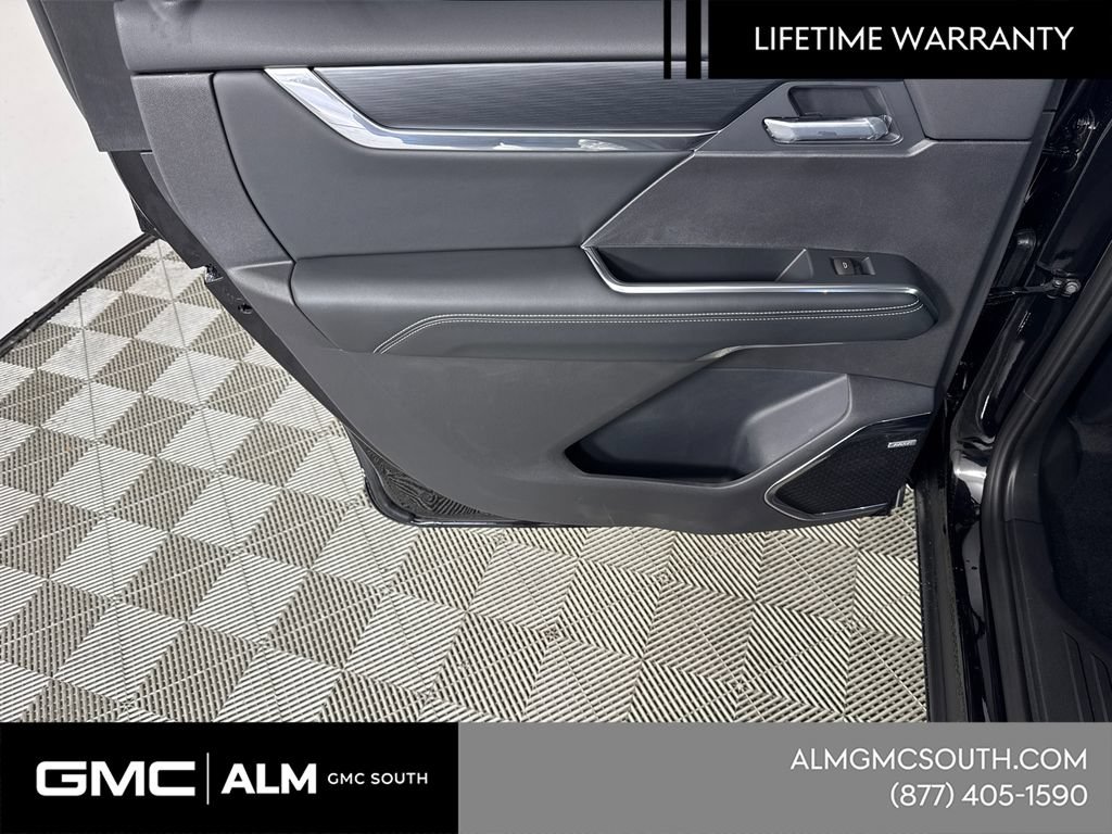 New 2026 GMC Acadia Elevation w/ Elevation Premium Package FWD image 22