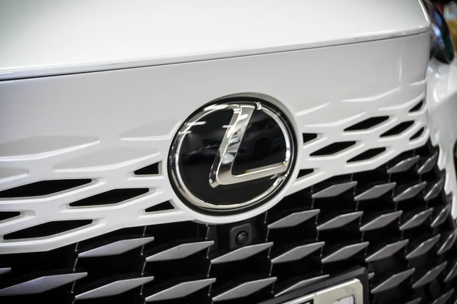 Certified 2024 Lexus RX 450h AWD w/ Luxury Package image 28