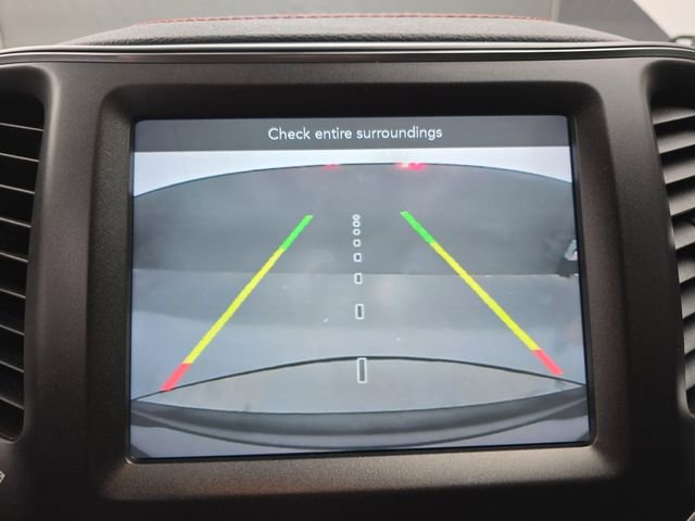 Used 2020 Jeep Cherokee Trailhawk w/ Cold Weather Group image 28