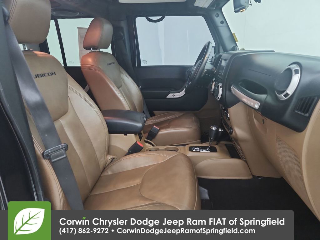 Used 2014 Jeep Wrangler Unlimited Rubicon w/ Connectivity Group image 23