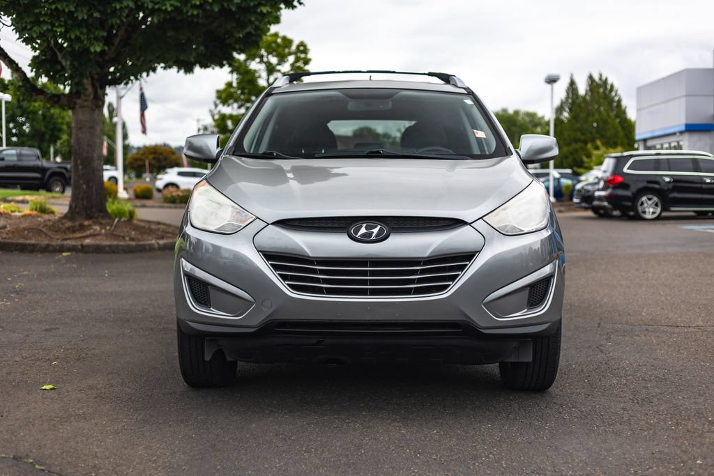 Used 2011 Hyundai Tucson GLS FWD image 6