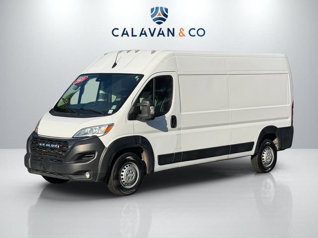 Used 2025 RAM ProMaster 2500 w/ Convenience Group FWD image 3