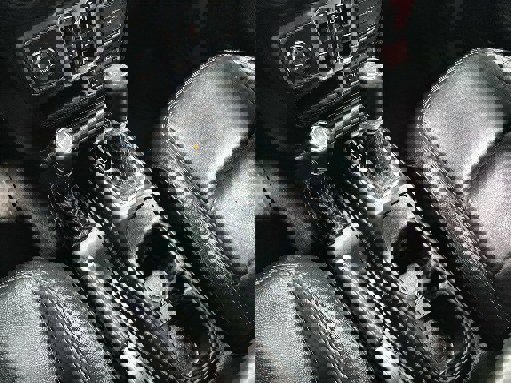 Used 2020 Jeep Wrangler Unlimited Sahara image 37