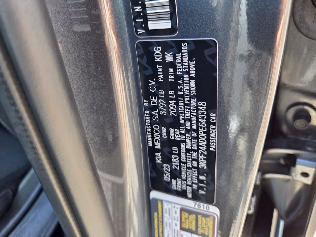 Used 2023 Kia Forte LXS FWD image 19