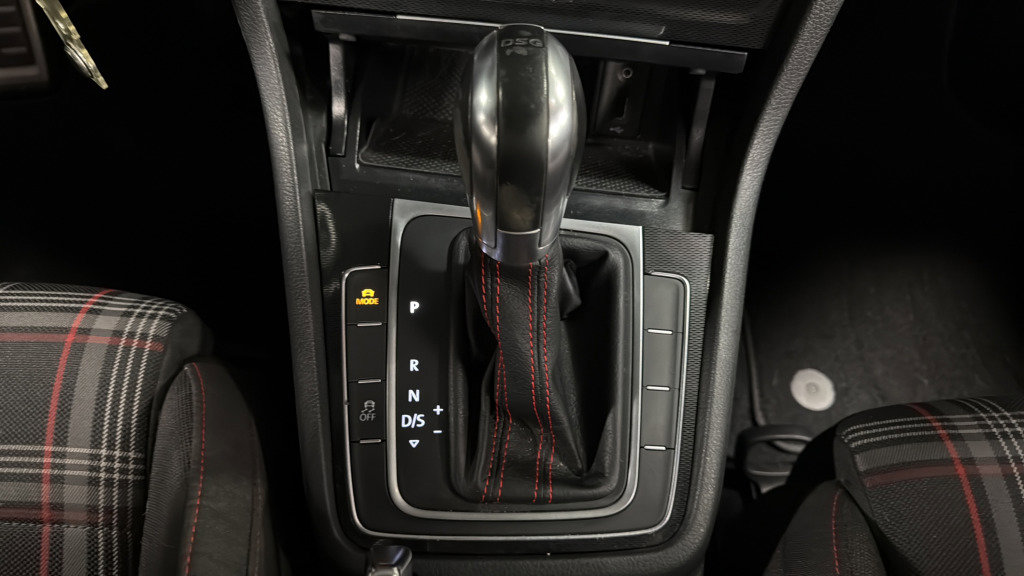 Used 2017 Volkswagen GTI S image 36