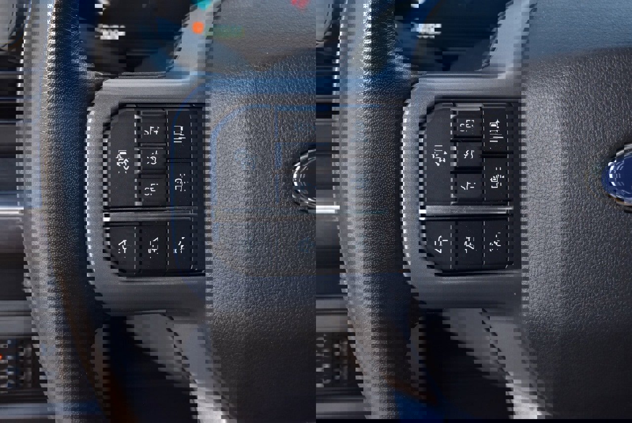 Used 2023 Ford F350 Lariat w/ Lariat Ultimate Package image 23