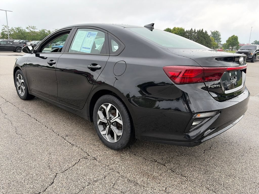 Used 2021 Kia Forte LXS FWD image 5