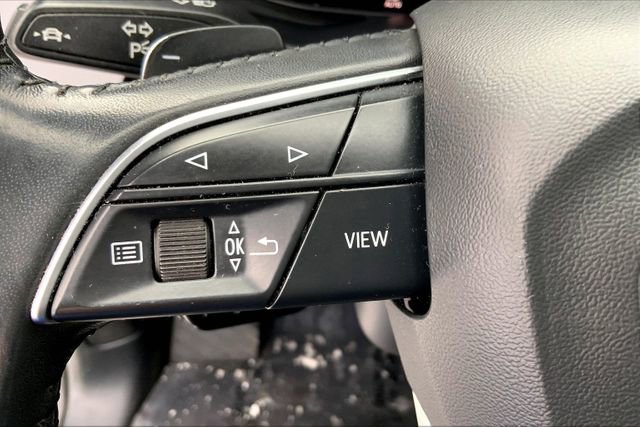 Used 2019 Audi Q8 Prestige image 17