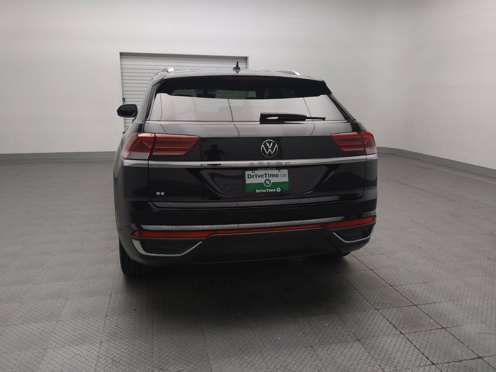 Used 2023 Volkswagen Atlas Cross Sport SE FWD image 6