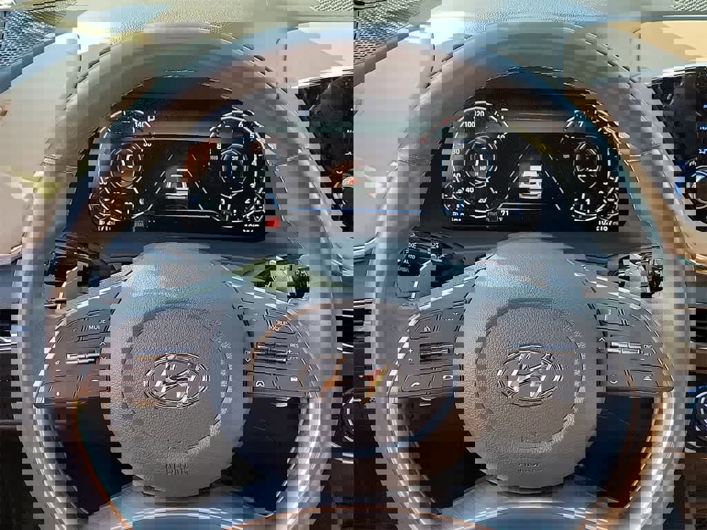 Used 2021 Hyundai Sonata Limited w/ Cargo Package image 19