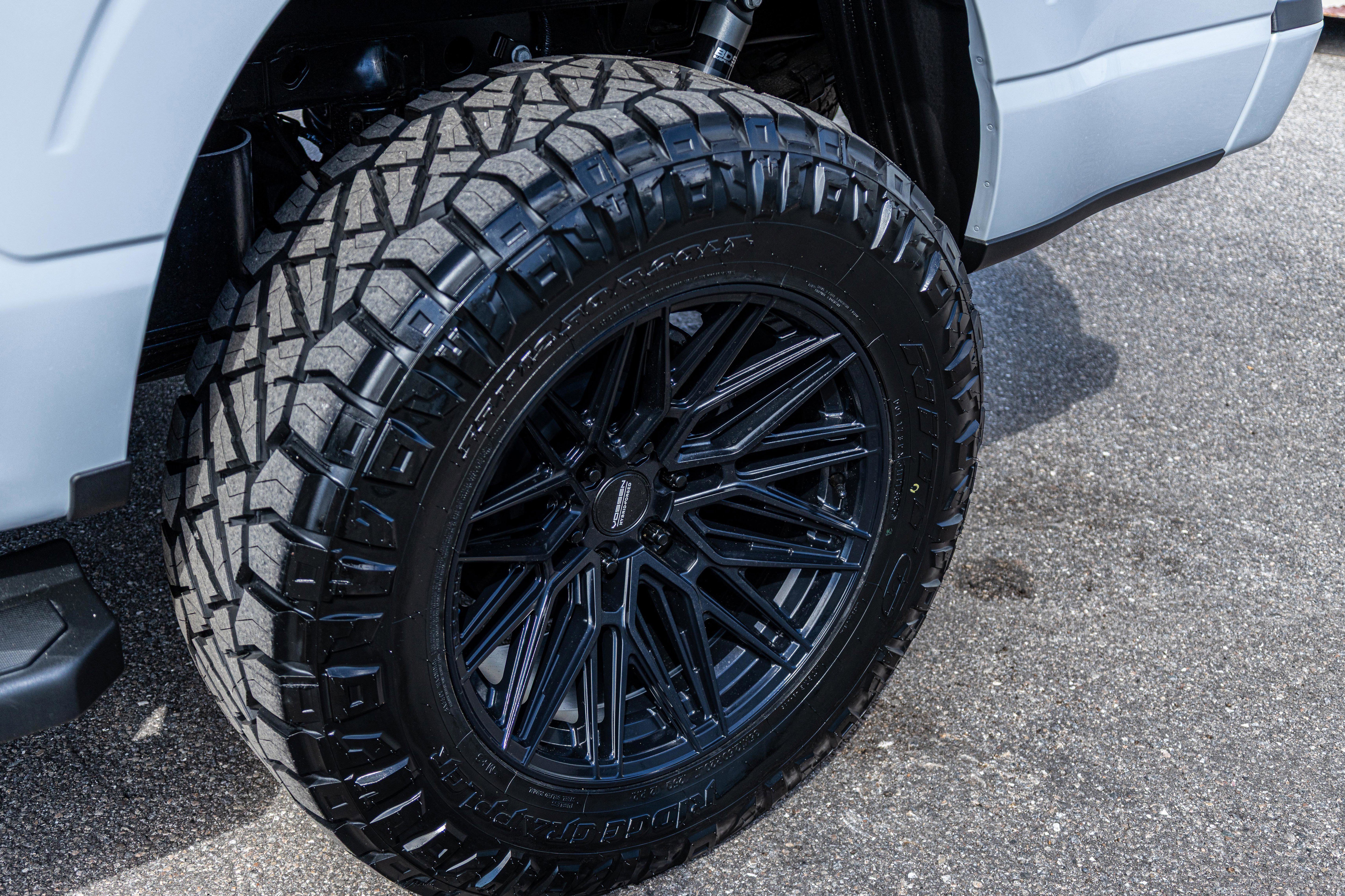 New 2025 Ford F150 Lariat w/ Equipment Group 502A High AWD/4WD image 14