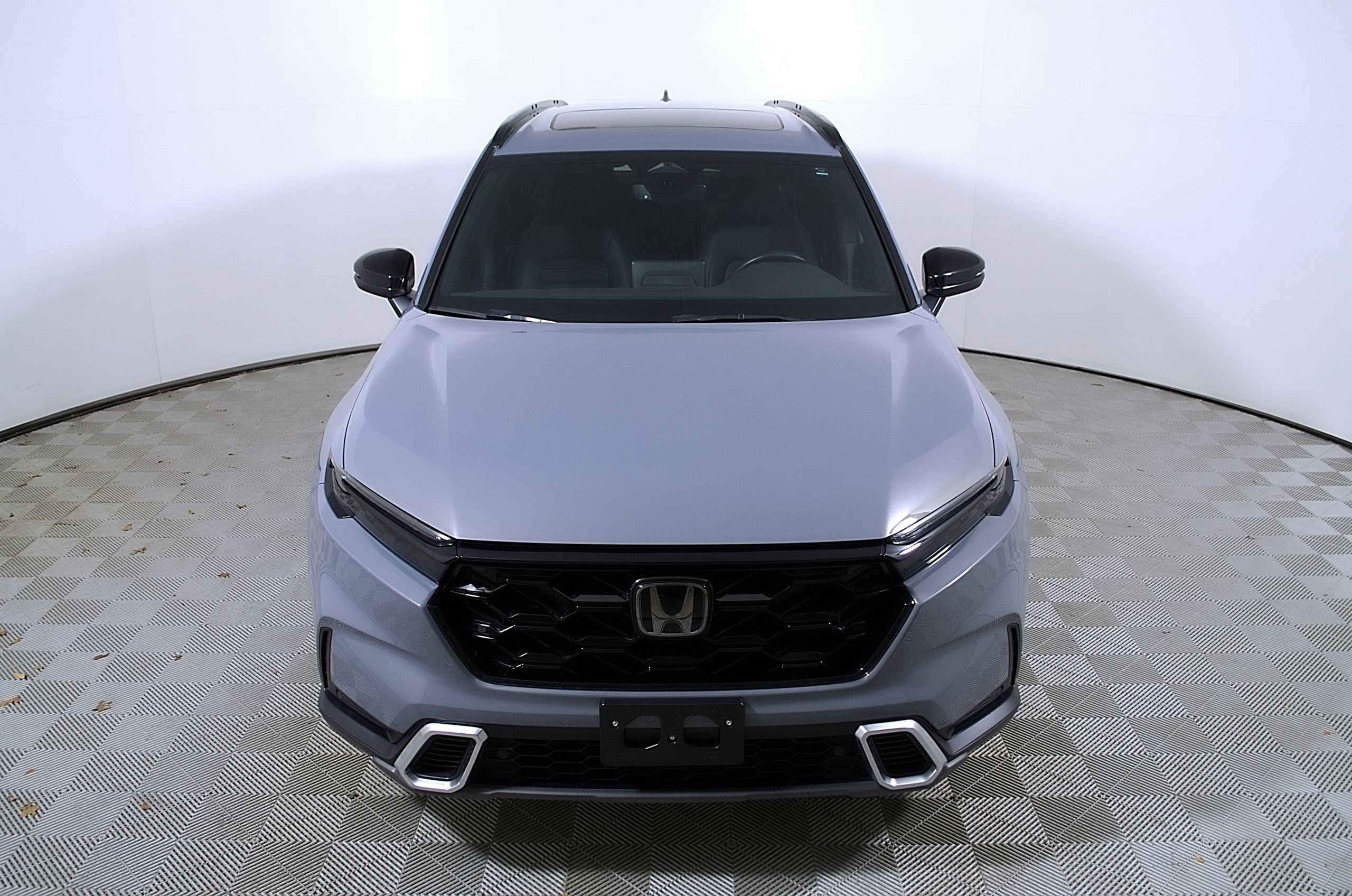 Used 2024 Honda CR-V Sport Touring image 4