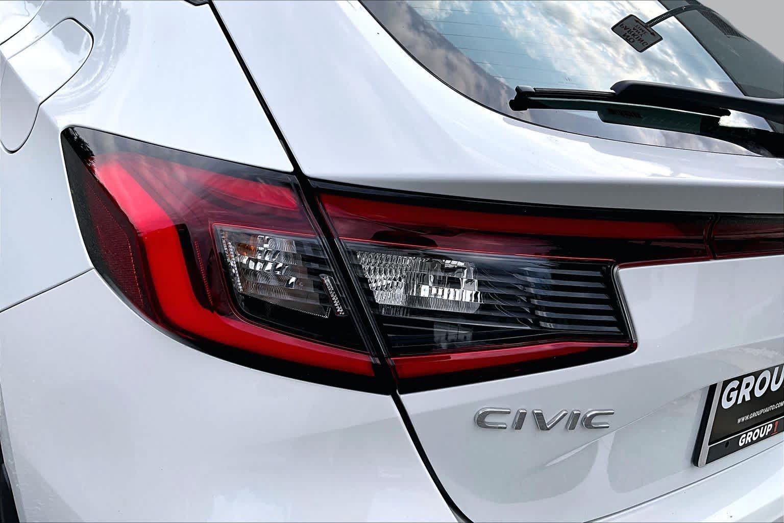 Used 2024 Honda Civic EX-L image 28