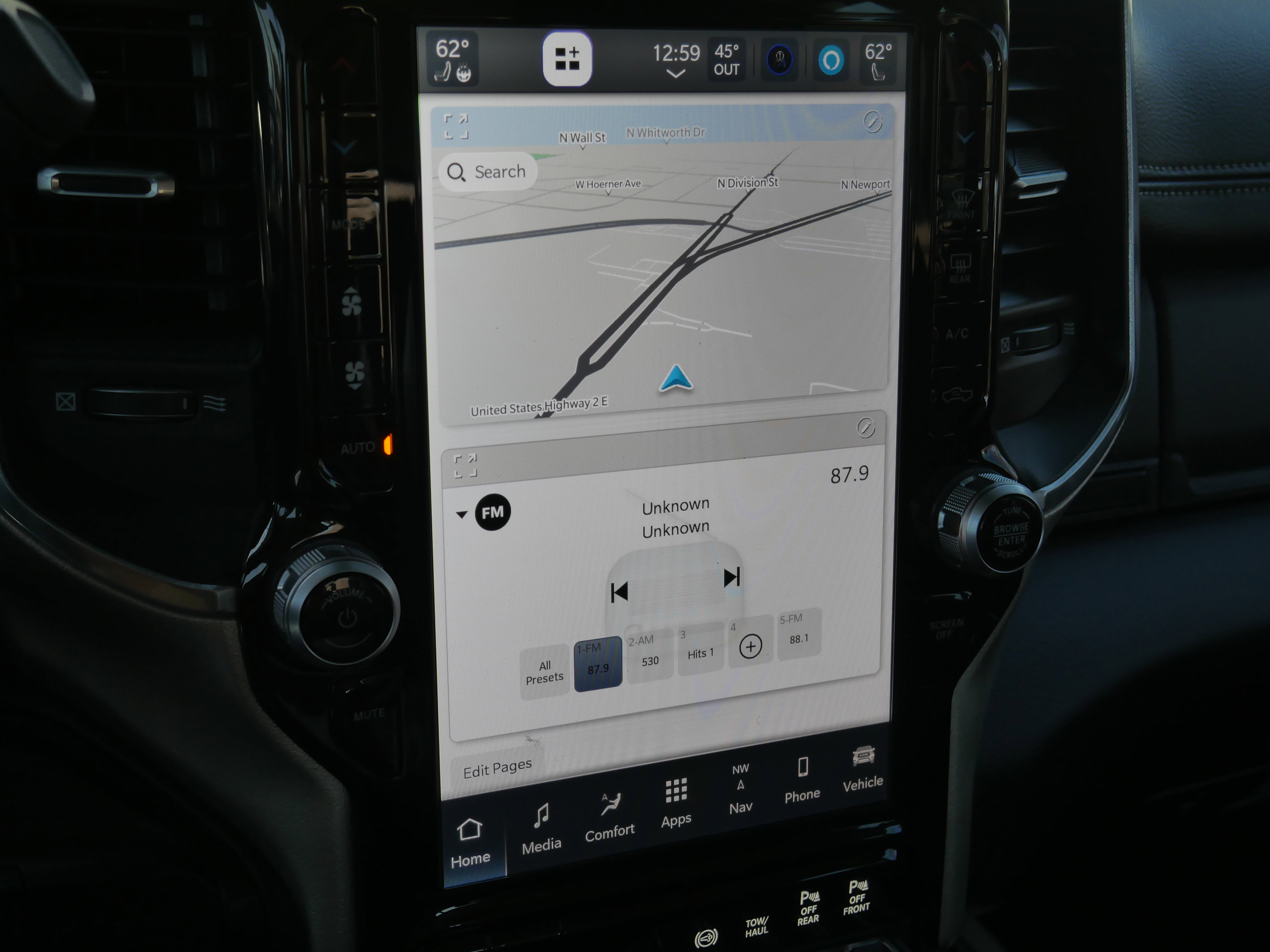 Used 2024 RAM 2500 Laramie image 12