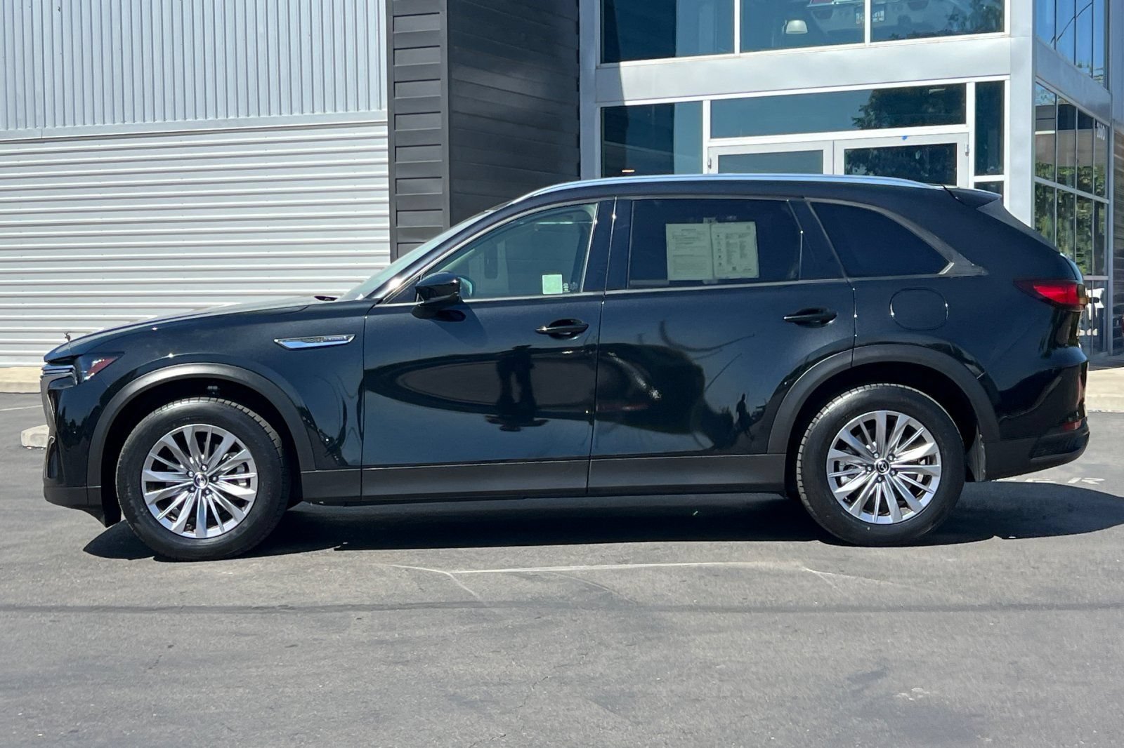 Certified 2025 MAZDA CX-90 3.3 Turbo w/ Preferred Package AWD/4WD image 8