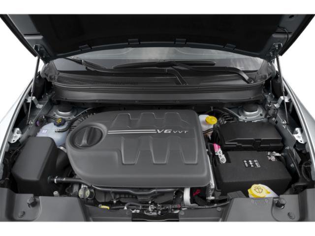 Used 2015 Jeep Cherokee Latitude w/ Cold Weather Group image 16