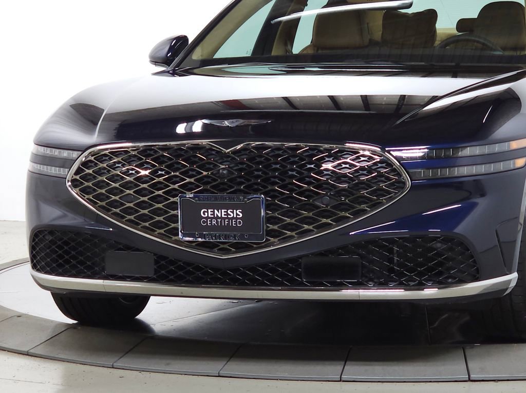 Used 2026 Genesis G90 3.5T AWD/4WD image 3