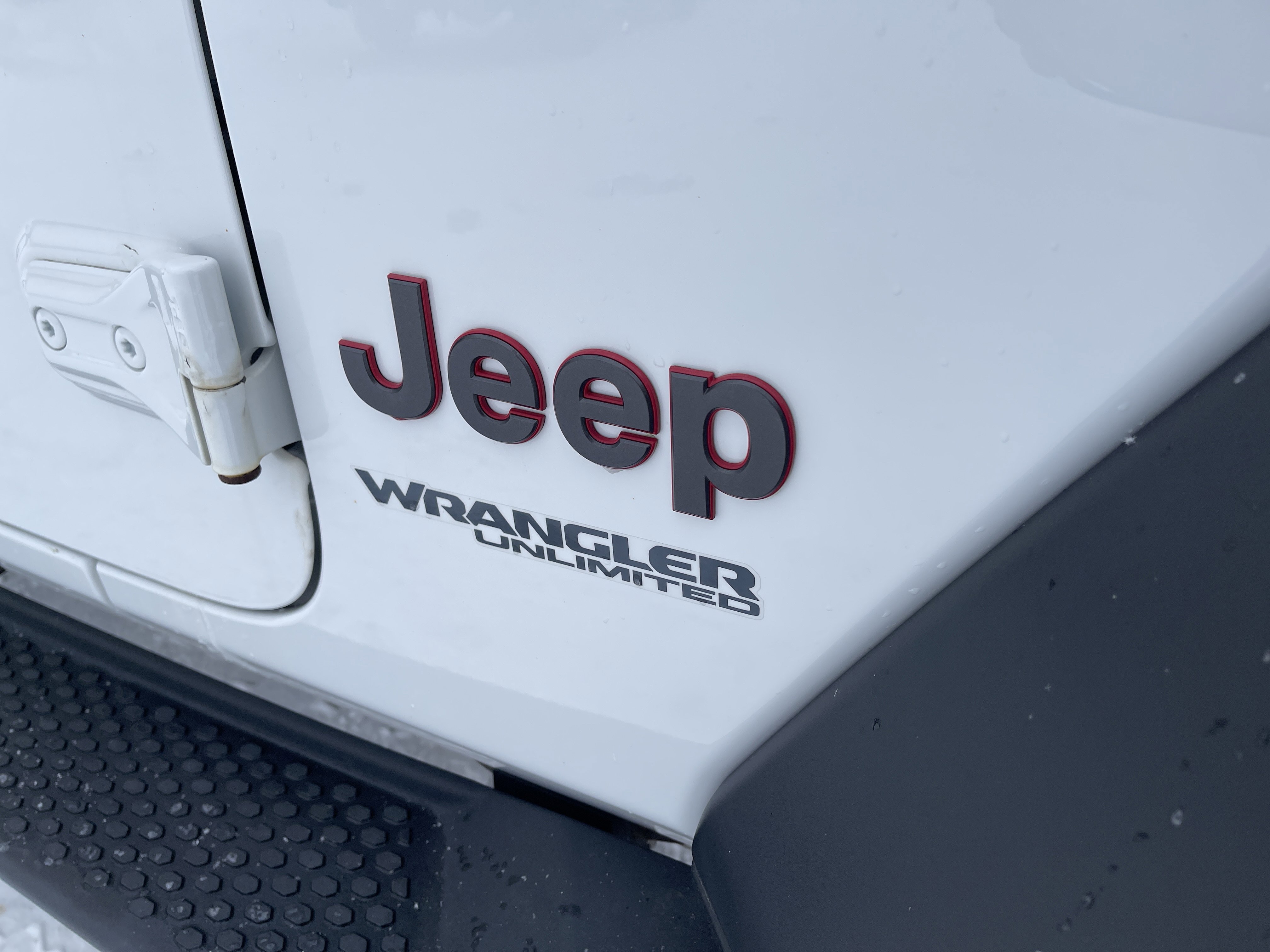 Used 2018 Jeep Wrangler Unlimited Rubicon w/ Steel Bumper Group image 24