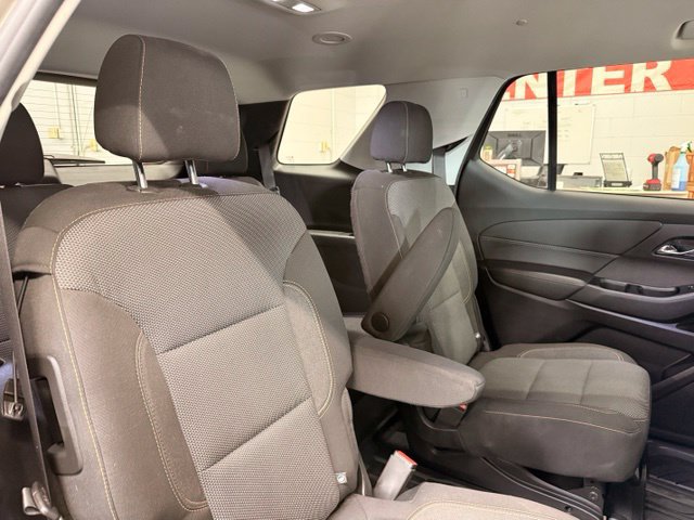 Used 2019 Chevrolet Traverse LT FWD image 25
