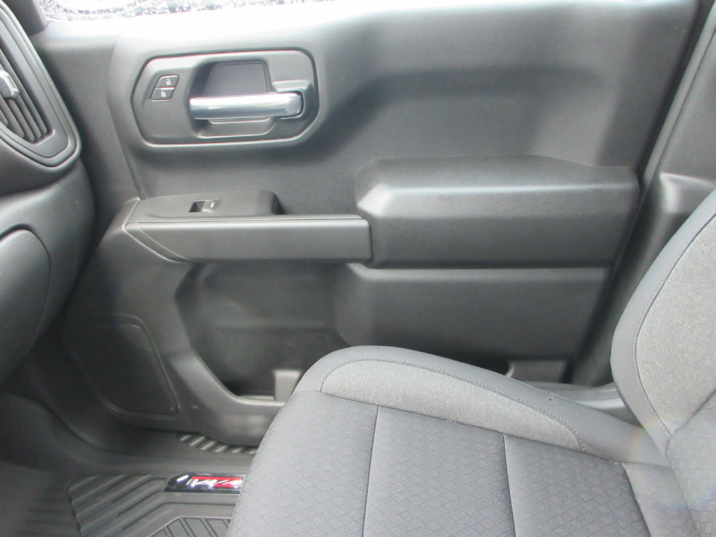 New 2026 Chevrolet Silverado 1500 Custom Trail Boss AWD/4WD image 32