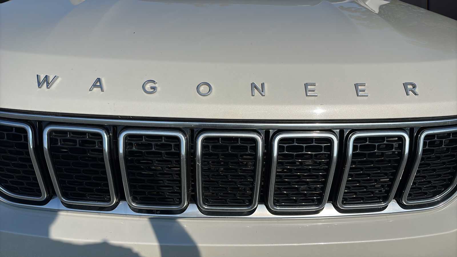 Used 2022 Jeep Wagoneer Series III w/ Flexible Seating Group AWD/4WD image 10