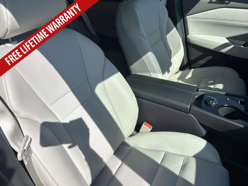 New 2026 Nissan Rogue SV image 24