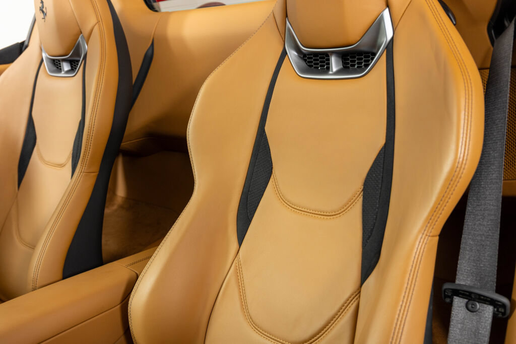 Used 2026 Ferrari 296 GTS RWD image 44