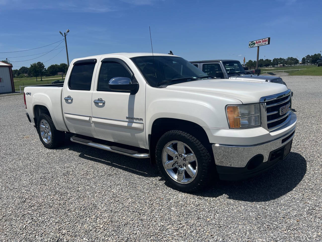 Used 2012 GMC Sierra 1500 SLE w/ Regional Value Package AWD/4WD image 1