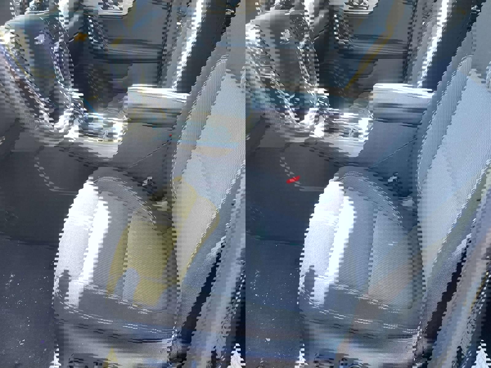 Used 2023 Chevrolet Blazer LT image 12