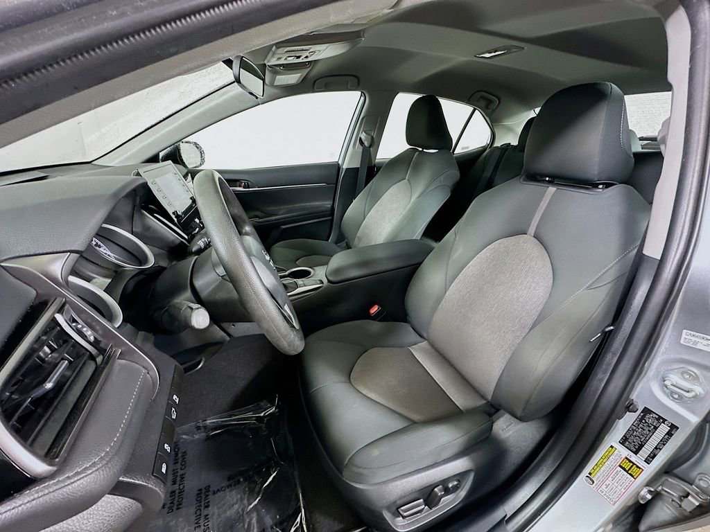 Used 2023 Toyota Camry LE image 15