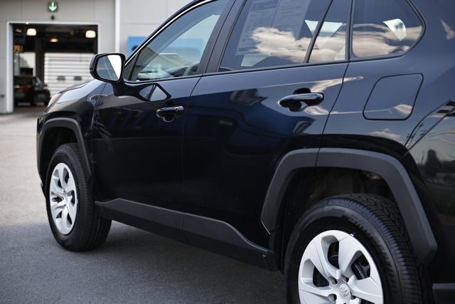 Used 2025 Toyota RAV4 LE FWD image 9