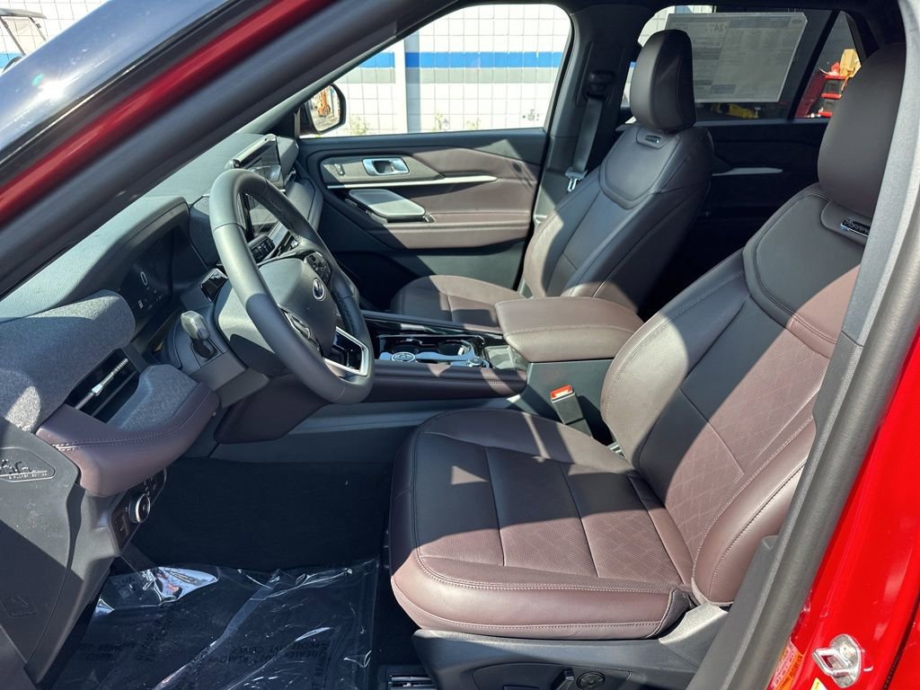 New 2026 Ford Explorer Platinum image 26