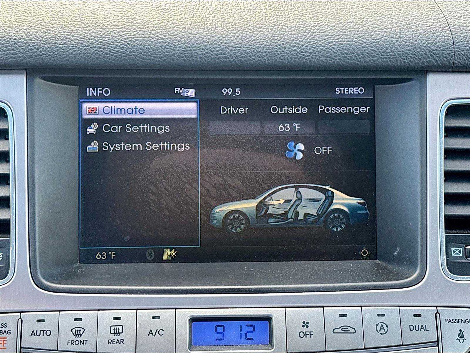 Used 2012 Hyundai Genesis 5.0 image 16