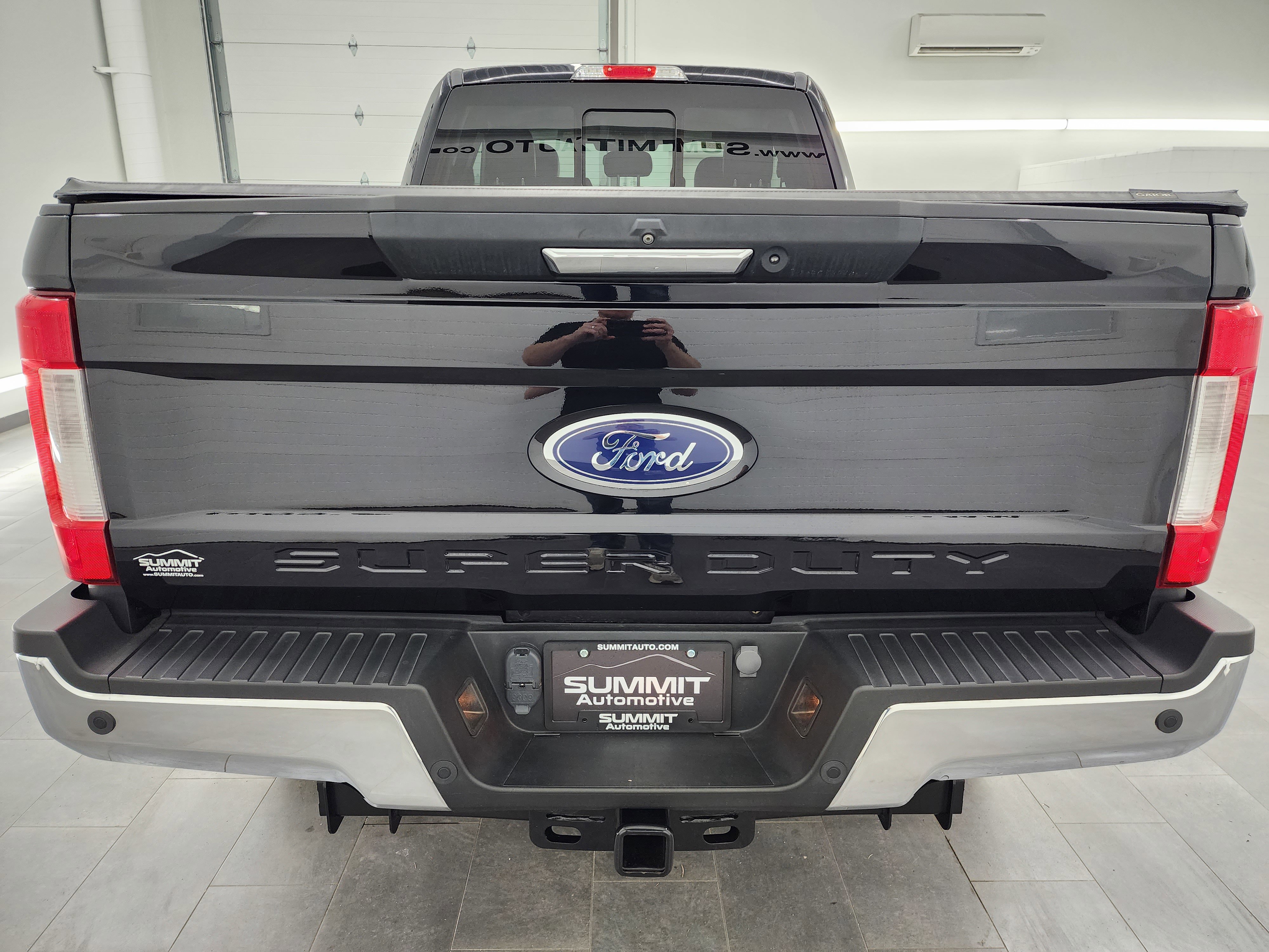 Used 2019 Ford F350 Lariat w/ Chrome Package image 30