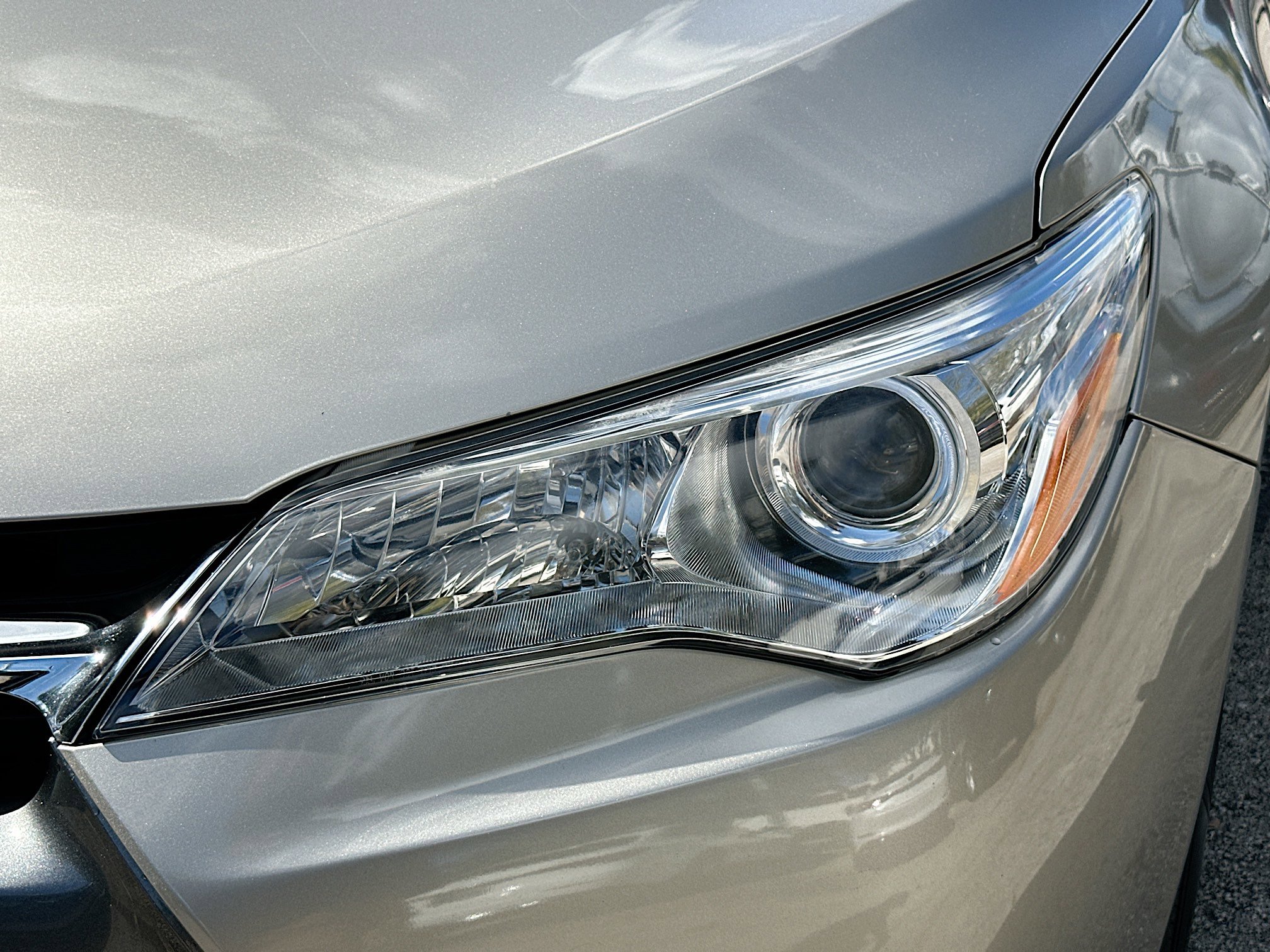 Used 2016 Toyota Camry LE image 27