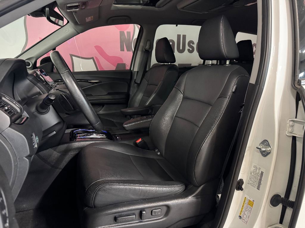 Used 2022 Honda Pilot Touring image 18