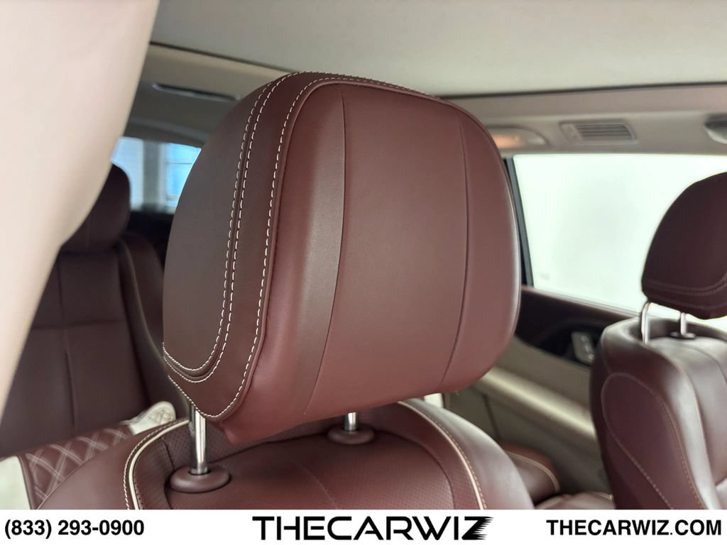 Used 2022 Mercedes-Benz Maybach GLS 600 4MATIC image 95