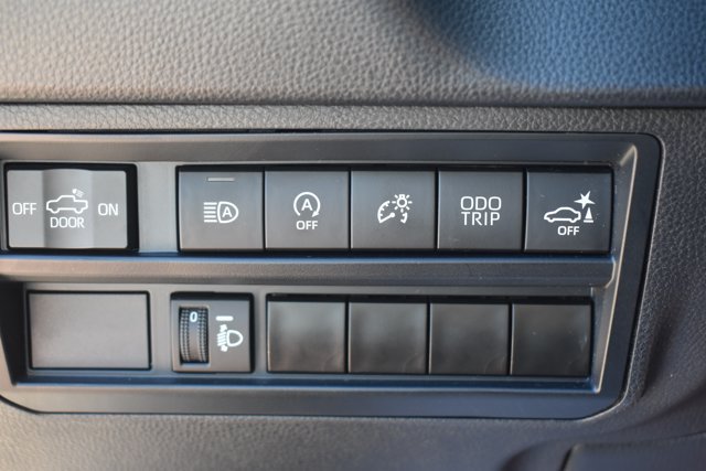 Used 2024 Toyota Tundra SR5 w/ SR5 Convenience Package AWD/4WD image 27