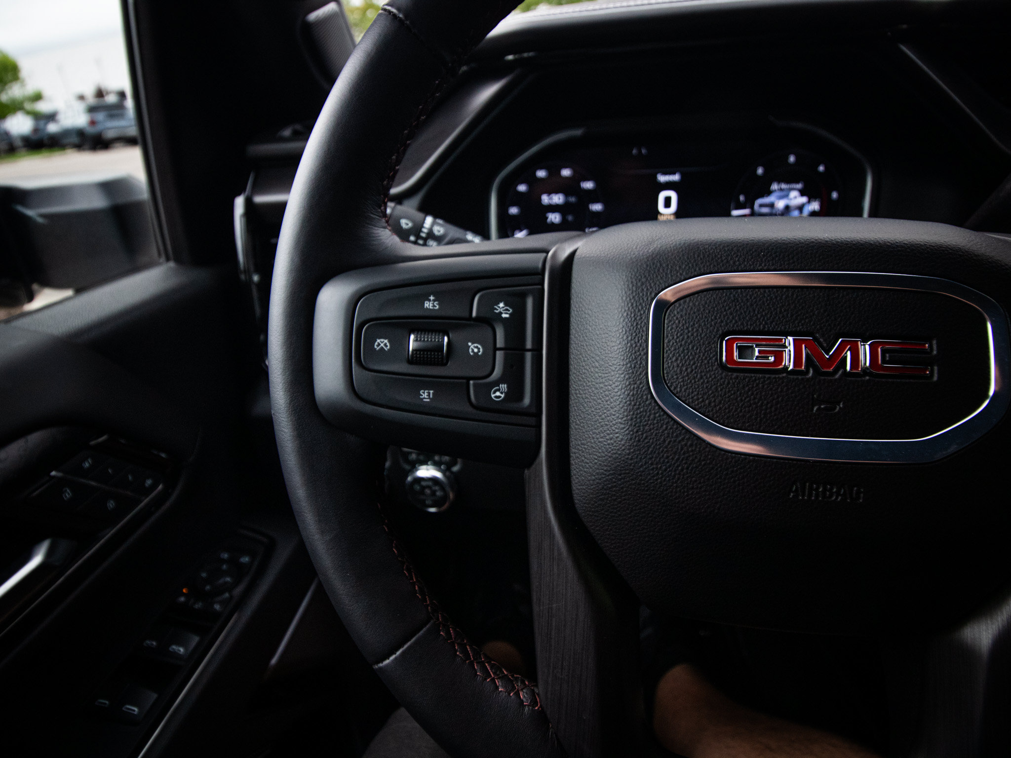 Used 2026 GMC Sierra 2500 AT4X w/ LPO, Black Badging Package AWD/4WD image 19