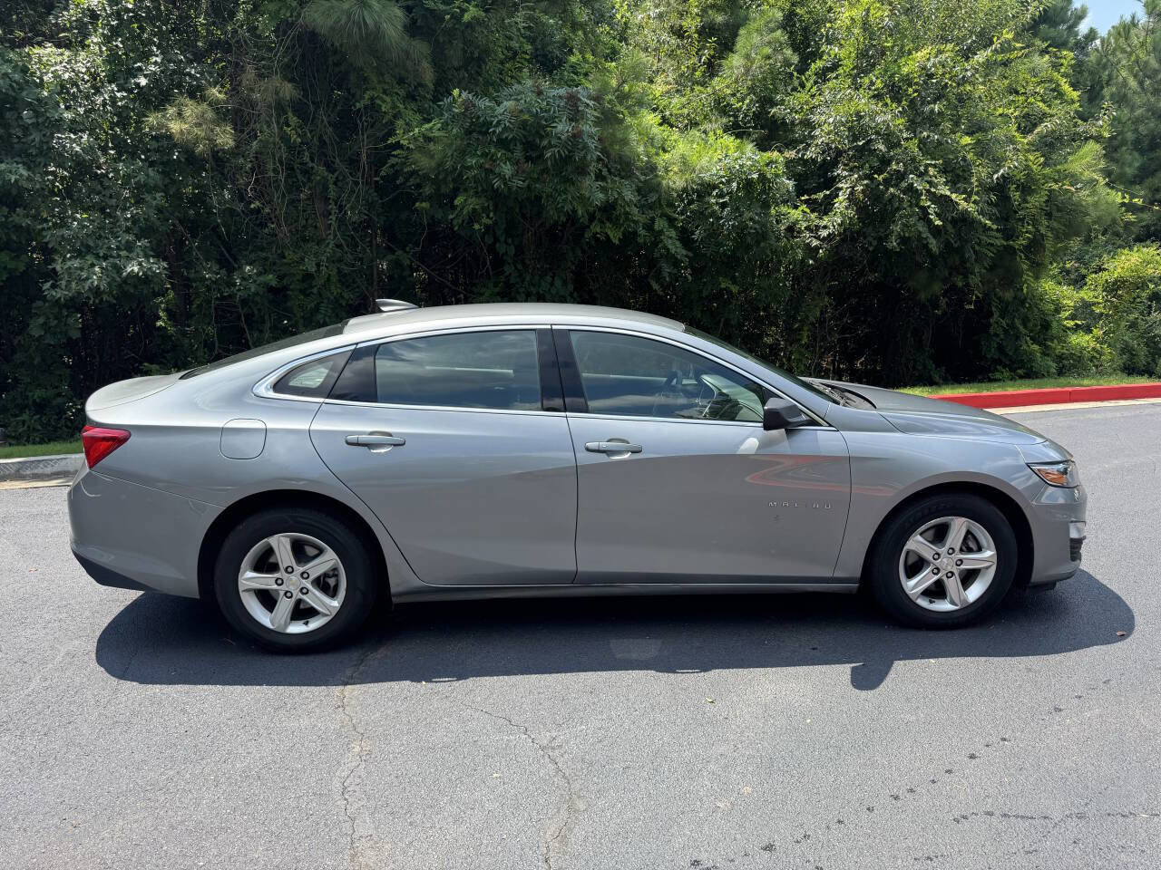 Used 2023 Chevrolet Malibu LS image 7