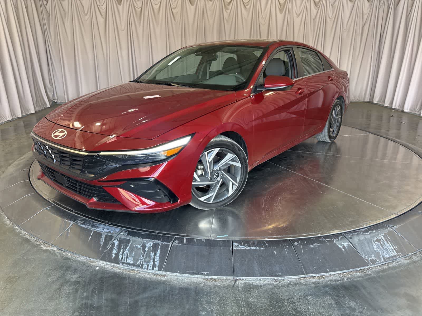 Certified 2025 Hyundai Elantra SEL