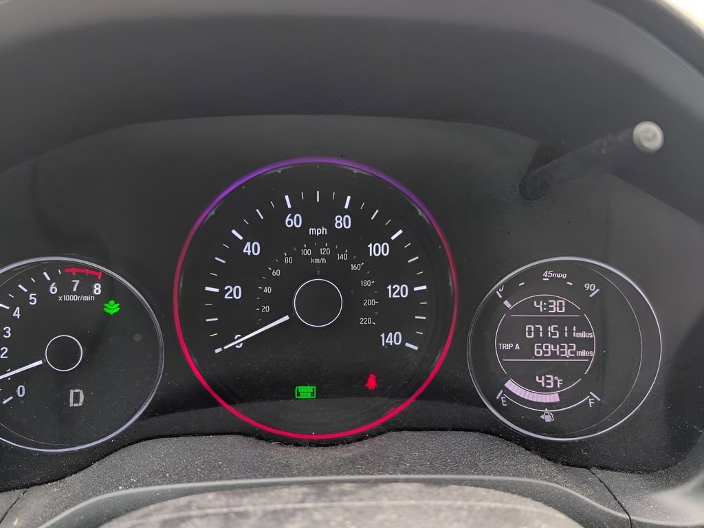Used 2020 Honda HR-V LX image 10