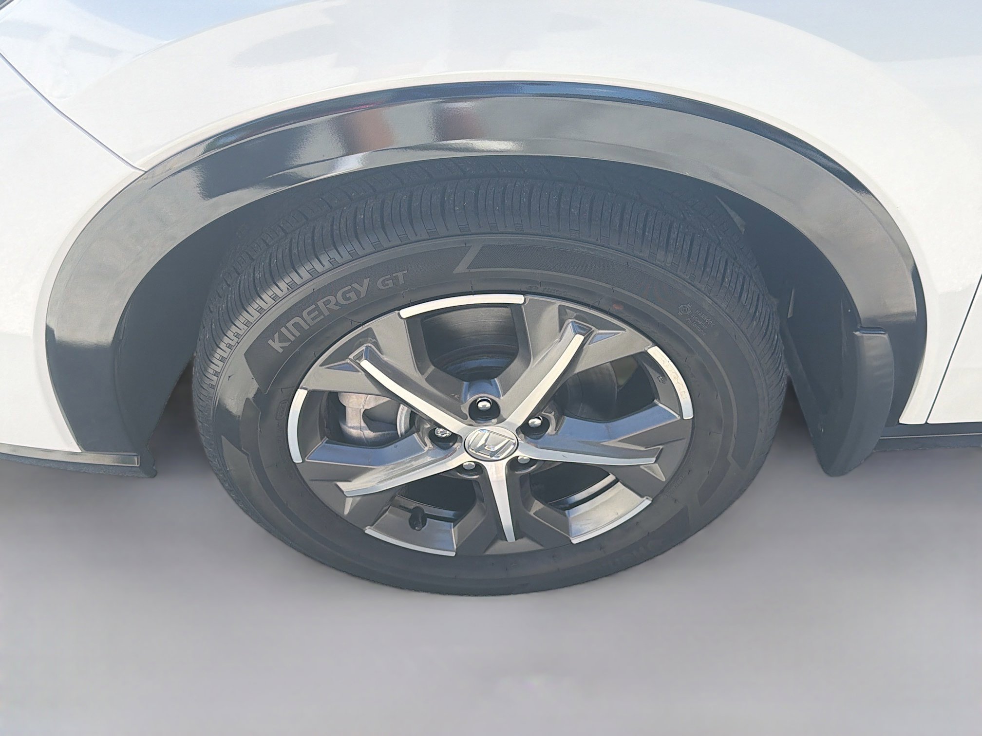 Certified 2024 Honda HR-V EX-L image 35