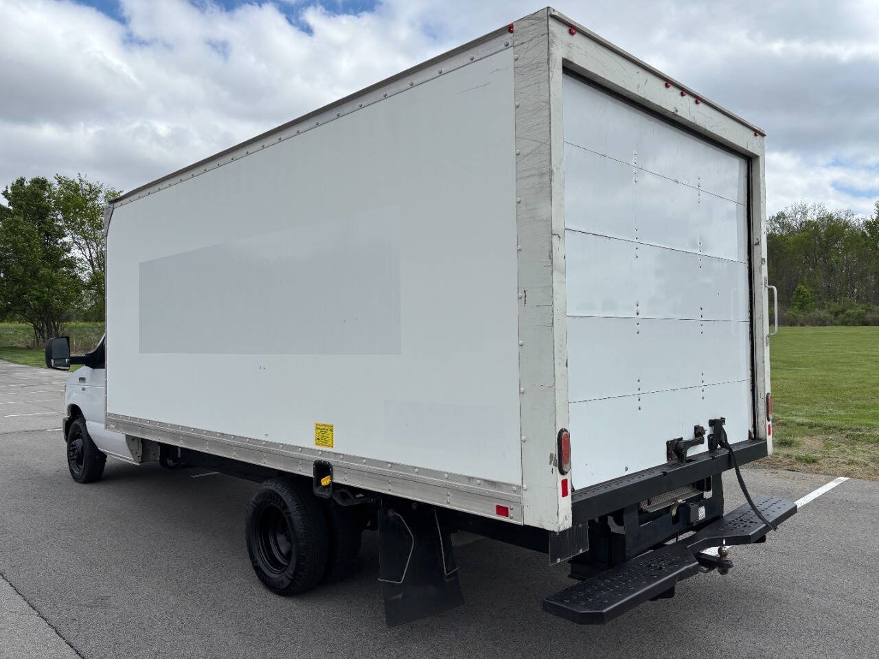 Used 2019 Ford E-350 and Econoline 350 Super Duty w/ Power Windows & Locks Group RWD image 6