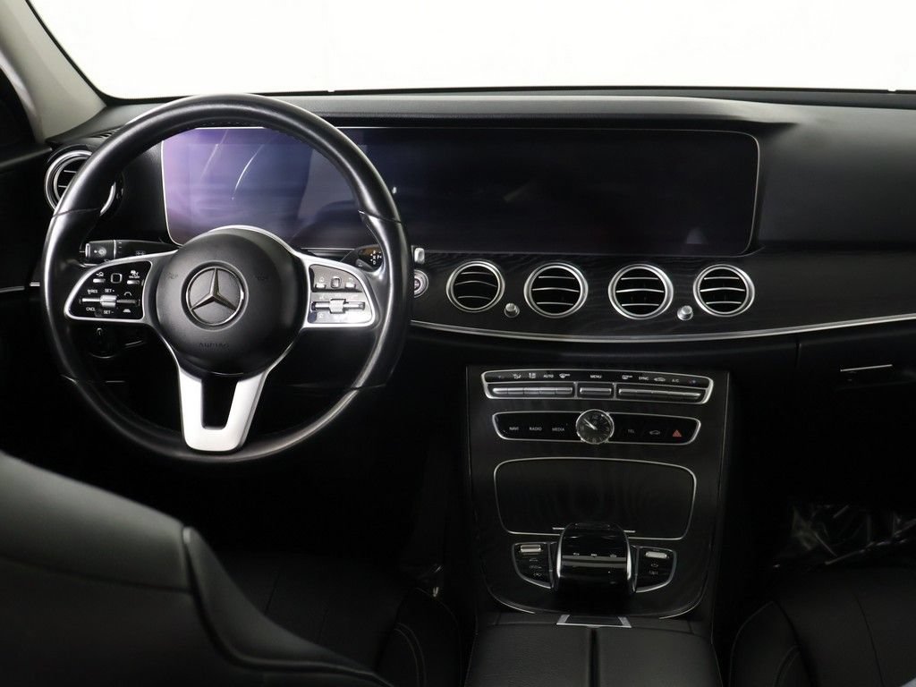 Used 2020 Mercedes-Benz E 350 4MATIC Sedan w/ Driver Assistance Package image 37