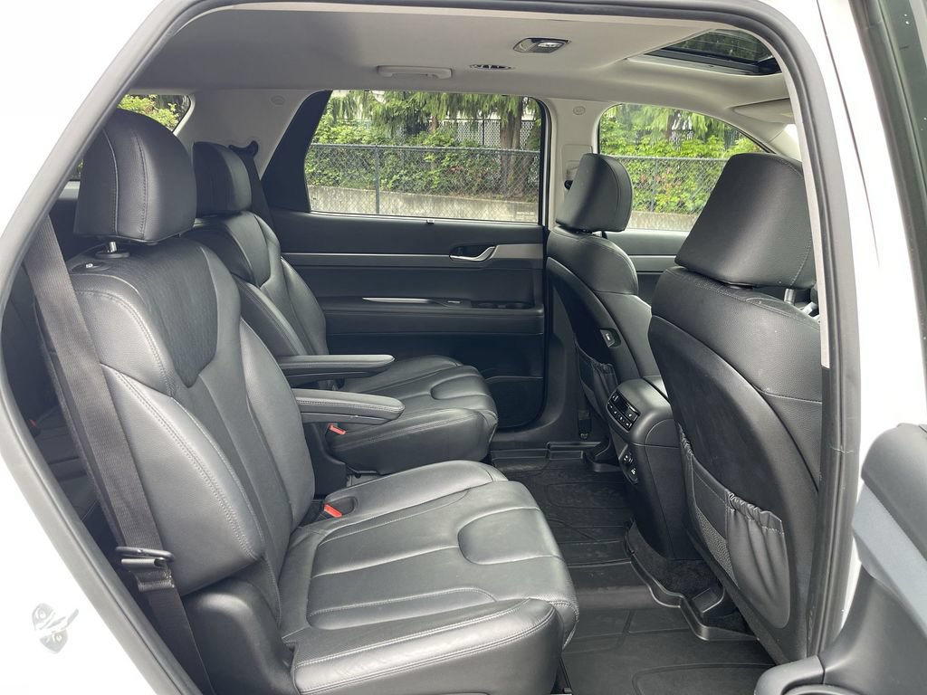 Used 2021 Hyundai Palisade SEL w/ Premium Package AWD/4WD image 27