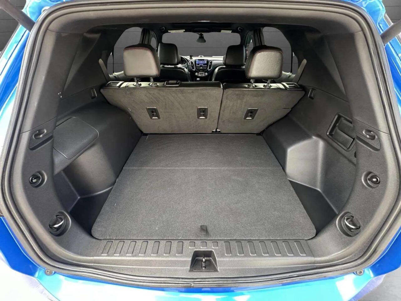 Used 2024 Chevrolet Equinox RS image 25