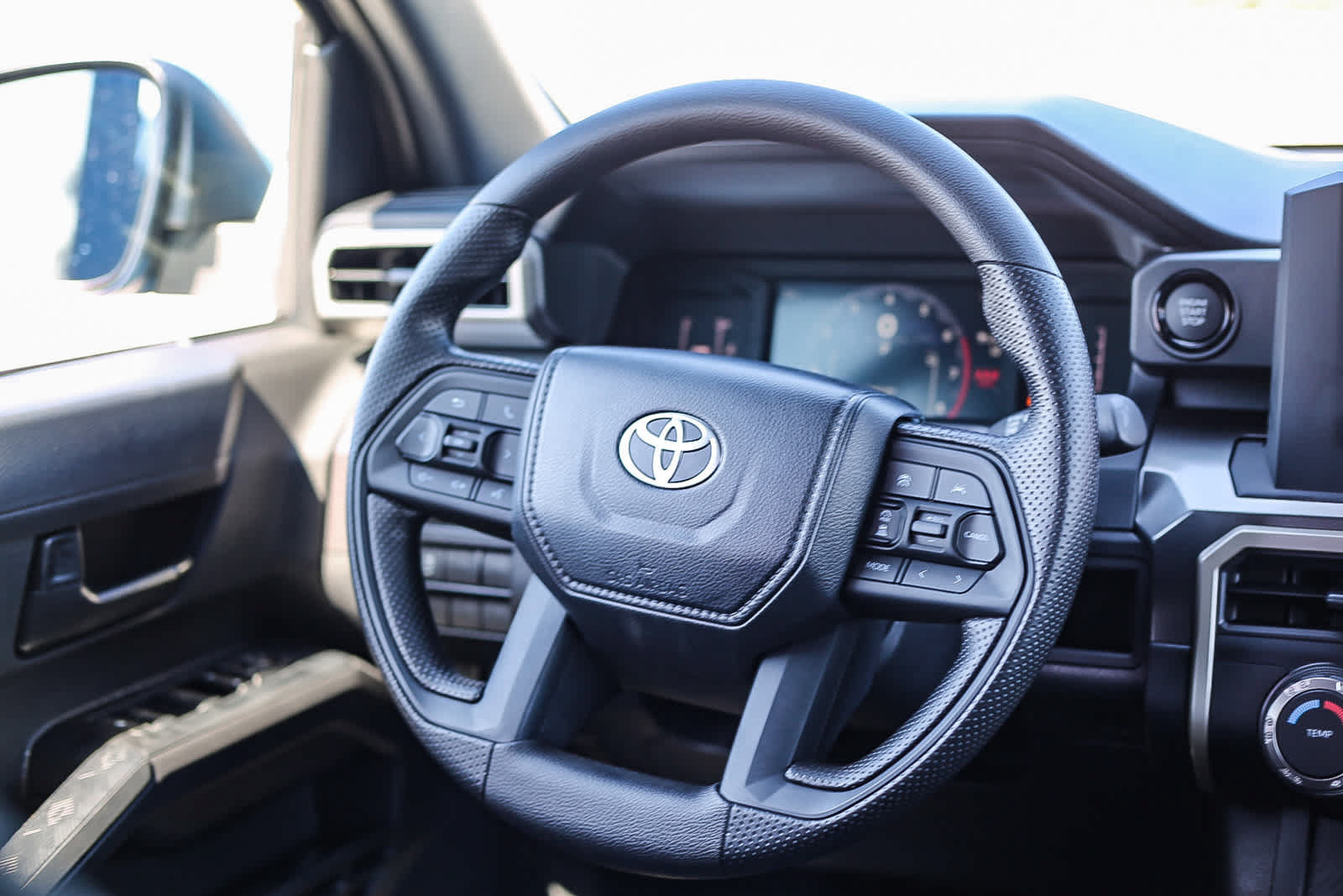 New 2026 Toyota Tacoma SR5 AWD/4WD image 17