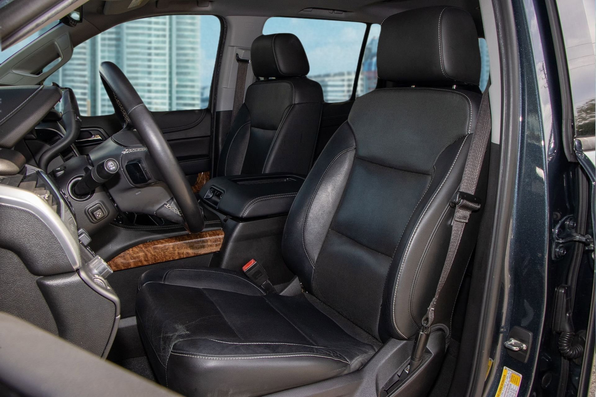 Used 2019 Chevrolet Suburban Premier w/ RST 6.2L Performance Edition image 12