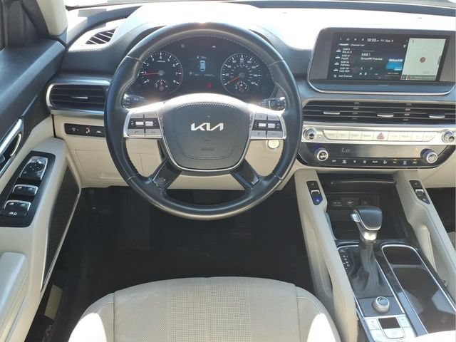 Used 2022 Kia Telluride EX w/ EX Premium Package FWD image 5